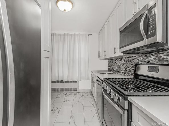 2750 Johnson Avenue 4B, Bronx NY 10463