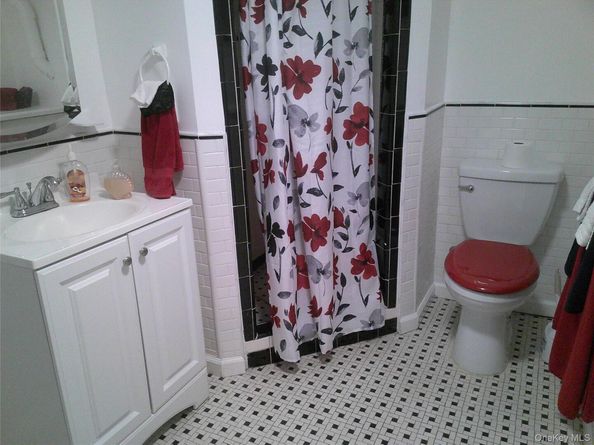 Undisclosed Address #947638, Hempstead NY 11550