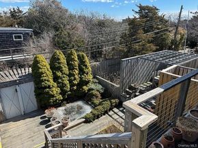 154 Doctors Walk, Cherry Grove NY 11782
