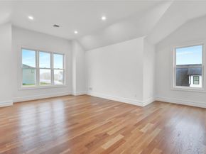 26 Estates Circle, Melville NY 11747