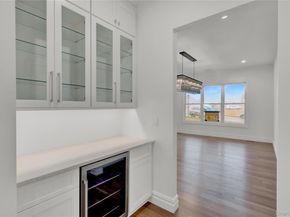 26 Estates Circle, Melville NY 11747