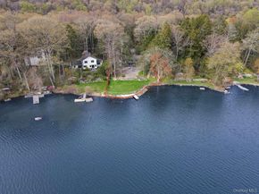 58 Twin Lakes Road, South Salem NY 10590