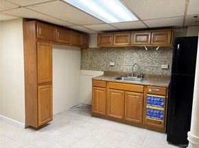 146-15 221st Street, Springfield Gardens NY 11413