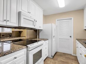 224 Springmeadow Drive F, Holbrook NY 11741