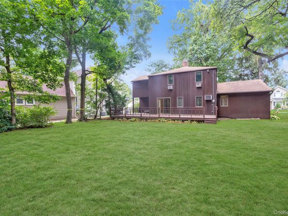 87 Hillturn Lane, Roslyn Heights NY 11577