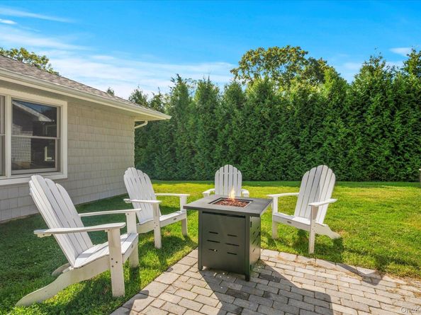 80 Clearview Avenue W, Southold NY 11971