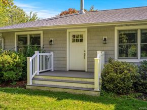 80 Clearview Avenue W, Southold NY 11971