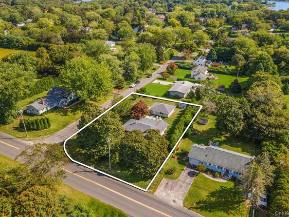 80 Clearview Avenue W, Southold NY 11971