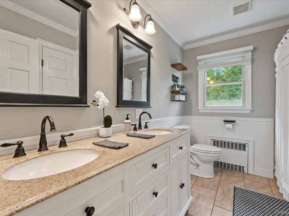 80 Clearview Avenue W, Southold NY 11971