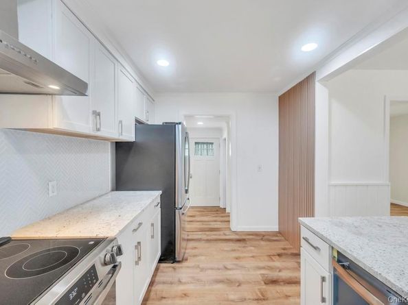 815 Udall Road, West Islip NY 11795