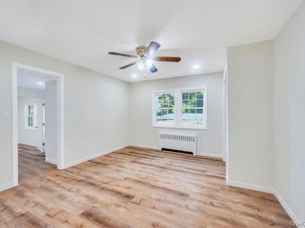 815 Udall Road, West Islip NY 11795
