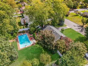 3 Bowen Place, Stony Brook NY 11790