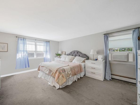 3 Bowen Place, Stony Brook NY 11790