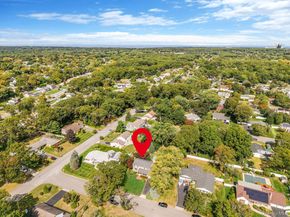 3 Bowen Place, Stony Brook NY 11790