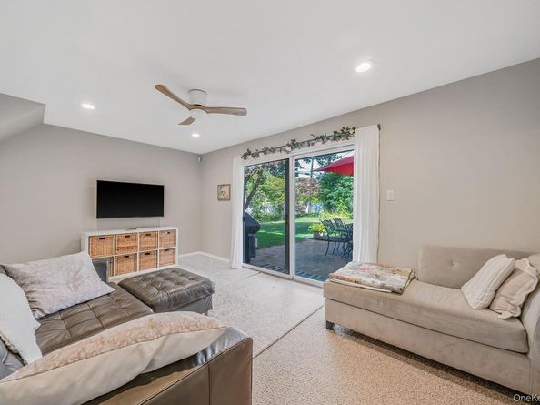 3 Bowen Place, Stony Brook NY 11790