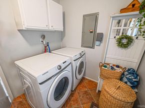 3 Bowen Place, Stony Brook NY 11790
