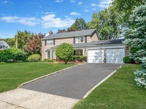 3 Bowen Place, Stony Brook NY 11790