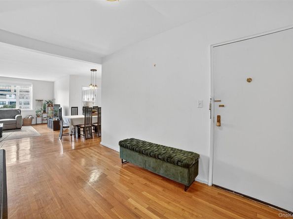 12 Westchester Avenue 5C, White Plains NY 10601