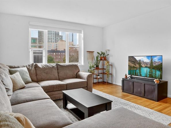 12 Westchester Avenue 5C, White Plains NY 10601