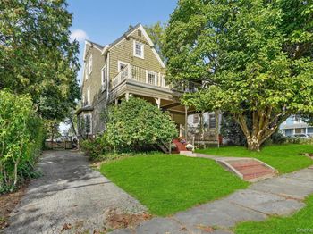 1120 Elm Street