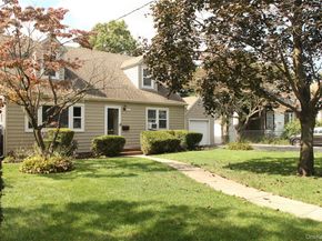 117 N Grove Street, Freeport NY 11520