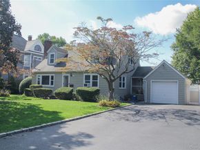 117 N Grove Street, Freeport NY 11520