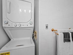 500 Pondside Drive 2H, White Plains NY 10607