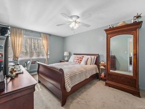 500 Pondside Drive 2H, White Plains NY 10607