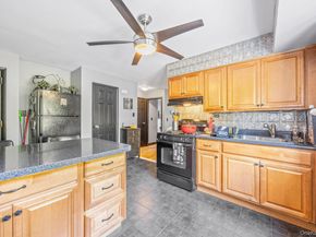 7521 Caldwell Avenue, Middle Village NY 11379