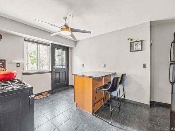 7521 Caldwell Avenue, Middle Village NY 11379
