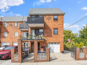 7521 Caldwell Avenue