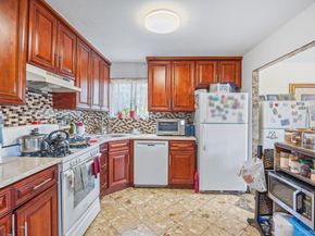 7521 Caldwell Avenue, Middle Village NY 11379
