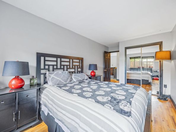 7521 Caldwell Avenue, Middle Village NY 11379