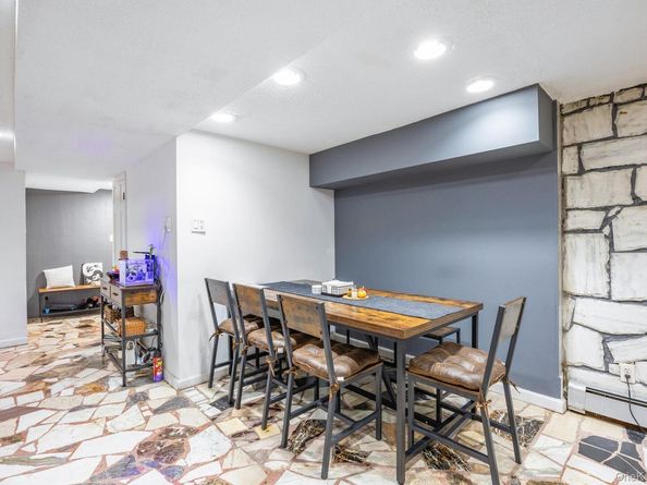 7521 Caldwell Avenue, Middle Village NY 11379