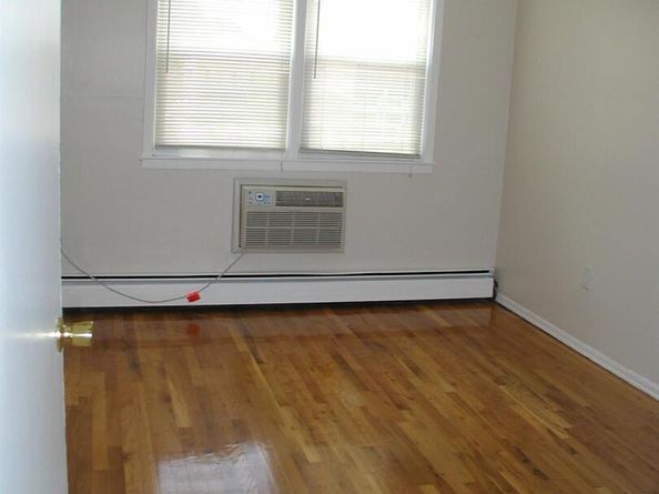 259 Kearney Avenue, Bronx NY 10465