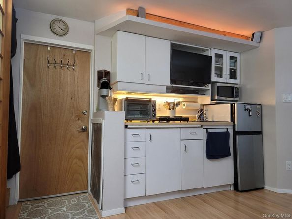 259 Kearney Avenue, Bronx NY 10465
