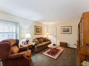 20 Canterbury Road 2F, Great Neck NY 11021