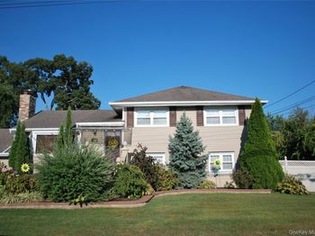 295 W 4th Street