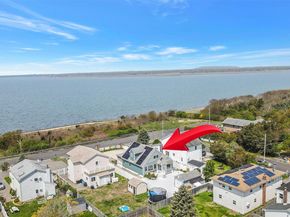 7 Grandview Drive, Shirley NY 11967