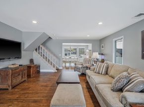 7 Grandview Drive, Shirley NY 11967