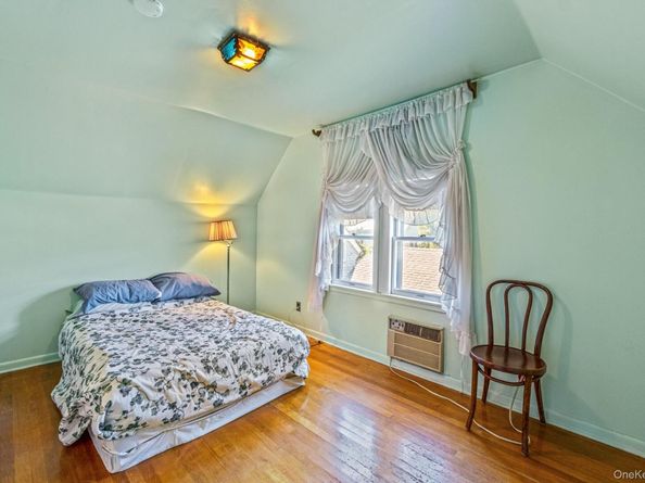 184-51 Hovenden Road, Jamaica Estates NY 11432