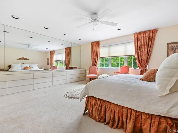 26 Club Court, Pleasantville NY 10570