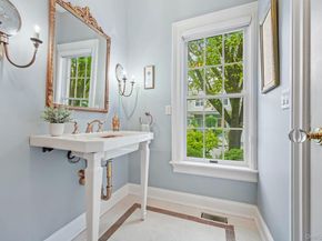 26 Club Court, Pleasantville NY 10570