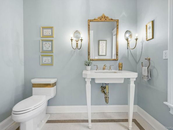 26 Club Court, Pleasantville NY 10570