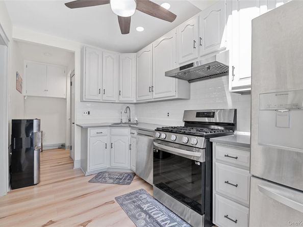 408 Wellington Road, Mineola NY 11501