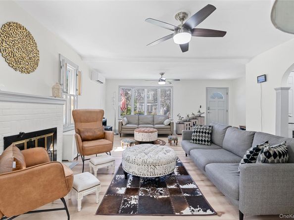 408 Wellington Road, Mineola NY 11501