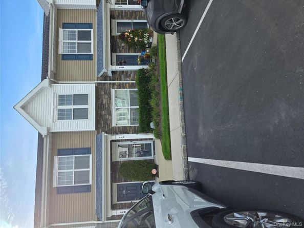 115 Weatherby Lane, Central Islip NY 11722