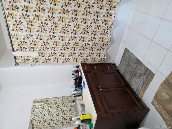 115 Weatherby Lane, Central Islip NY 11722