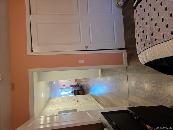 115 Weatherby Lane, Central Islip NY 11722