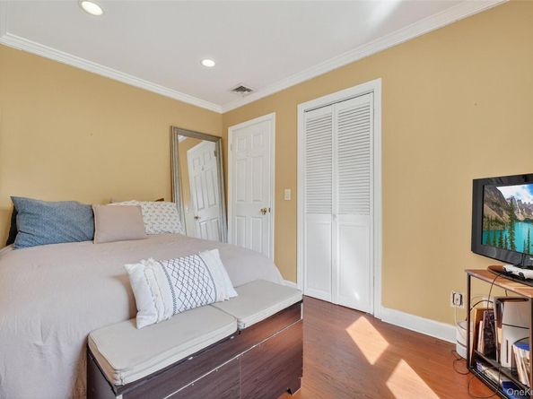 149 Curtis Lane, Yonkers NY 10710